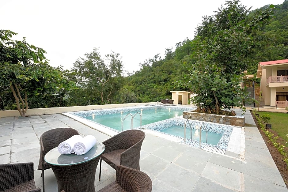 Kumbhalgarh Valley Resort by Redtullip Hotels