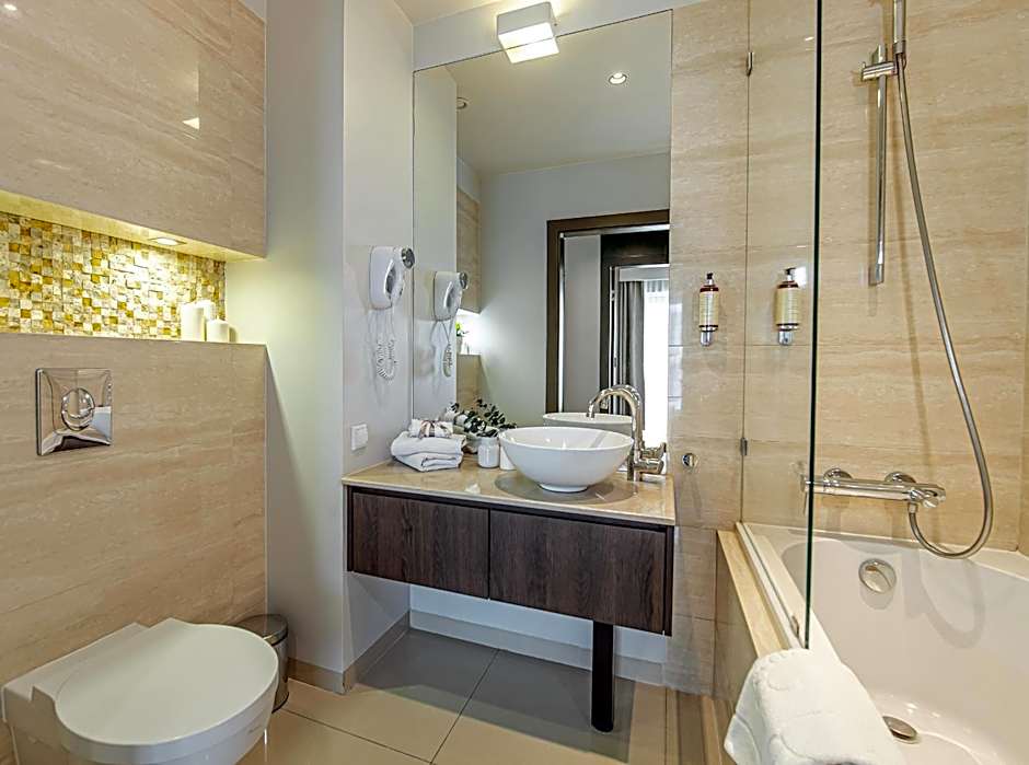 Platinum Residence
