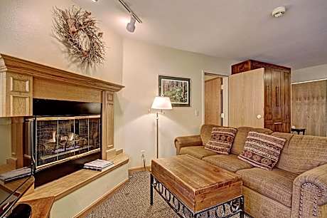3 Bedroom Condominium