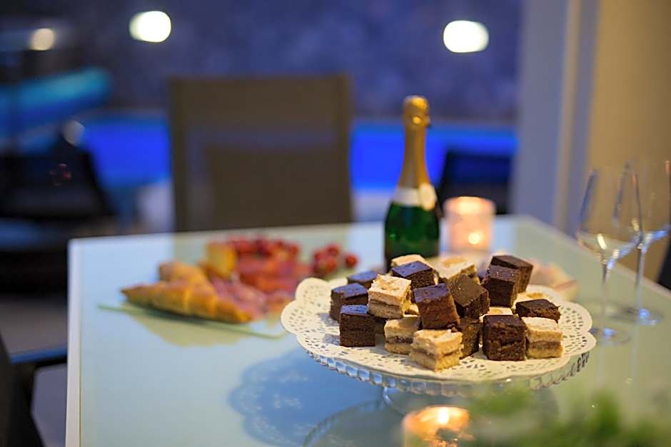 Villa Miracle 2 with heated pool