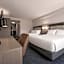 Holiday Inn Express & Suites Niagara Falls By IHG