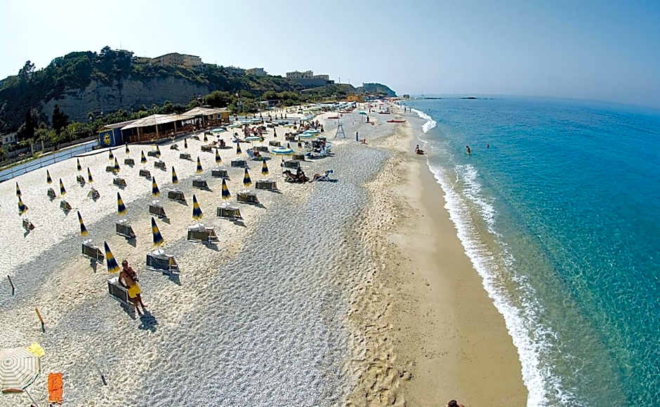 Villaggio Hotel Club La Pace