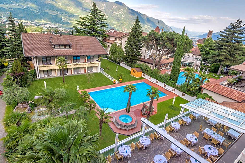 Glanzhof Hotel & Apartments