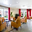 Park & Suites Village Aix-Le Rousset