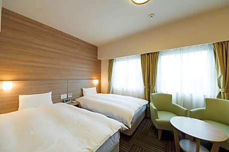 Twin Room - Non-Smoking