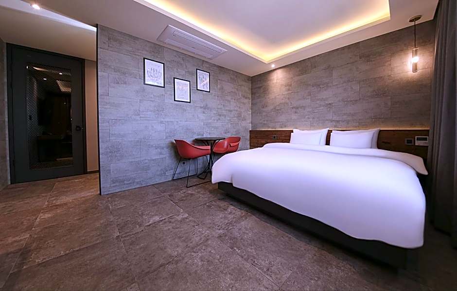 Sokcho Business Hotel CAMEL
