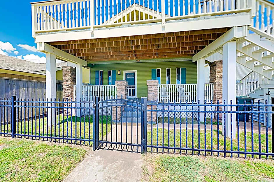 Craftsman on Seawall