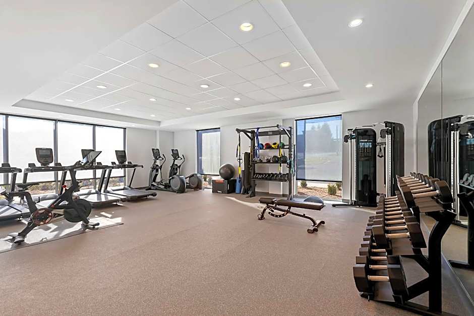 Home2 Suites by Hilton Hendersonville