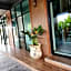 The Bedrooms Maeklong and Services Apartment