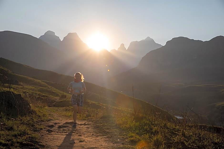 Cathedral Peak Hotel