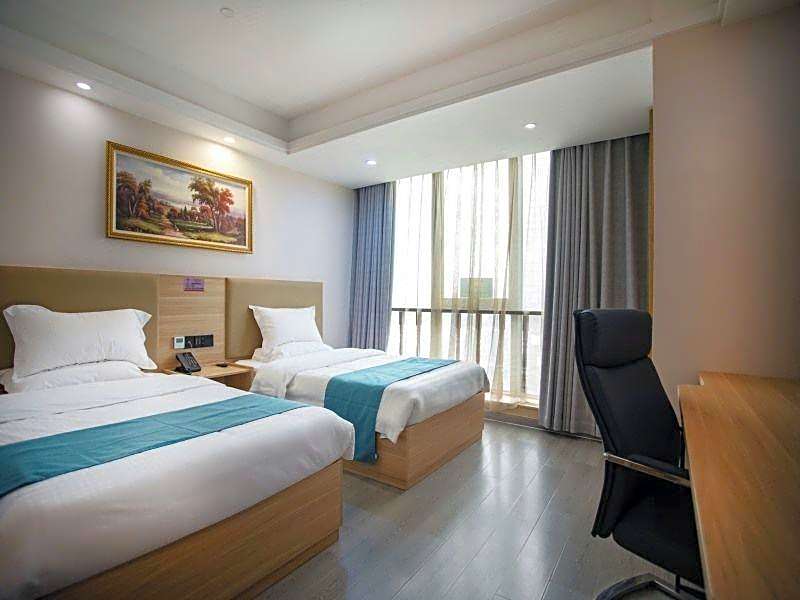 GreenTree Inn Changshu Zhaoshangcheng Express Hotel