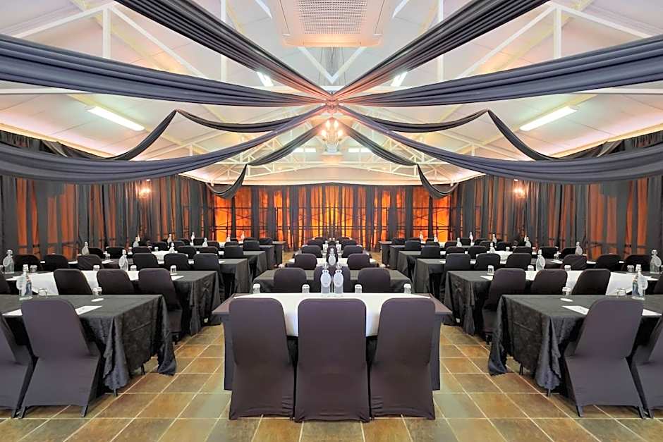 Protea Hotel by Marriott Polokwane Landmark