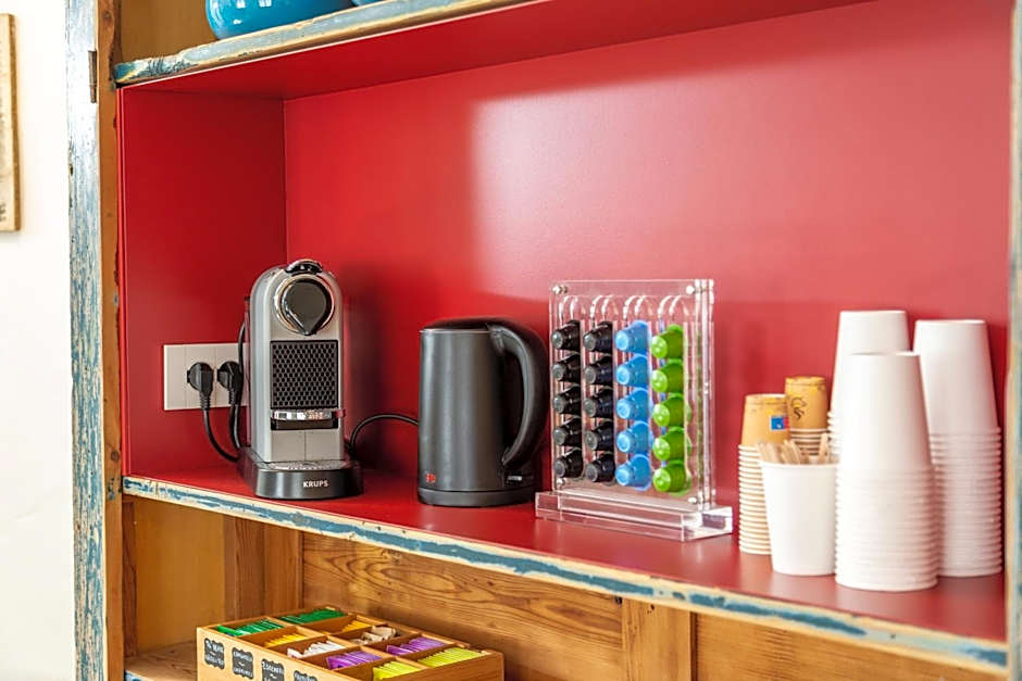 Domu Qirat - Authentic Rooms & Terraces