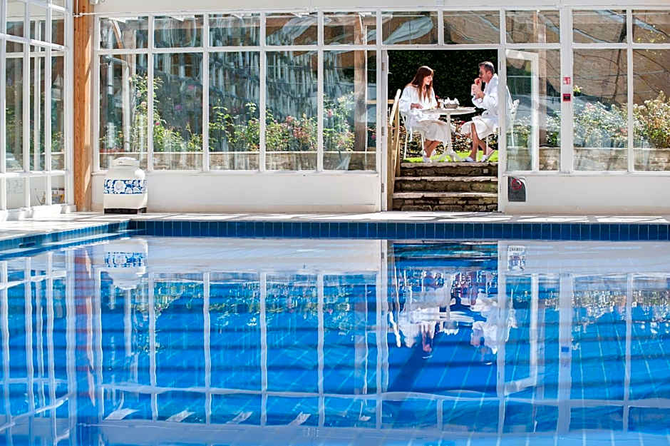 Summer Lodge Country House Hotel