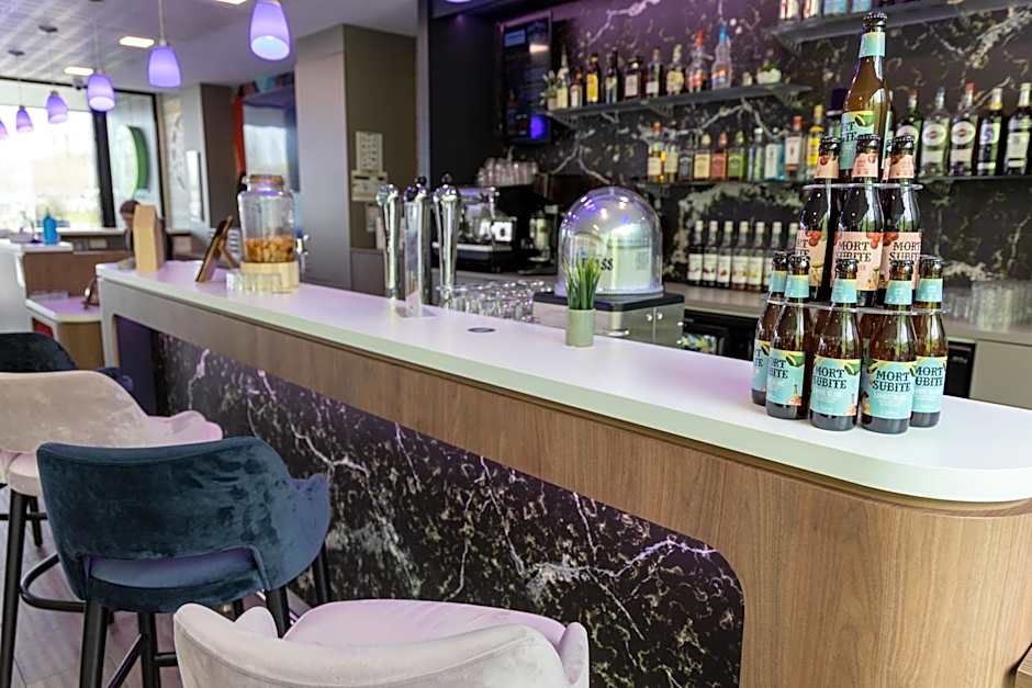 CAMPANILE BELFORT MONTBELIARD Gare La Jonxion