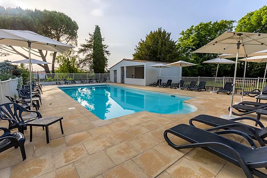 Logis LE RABELAIS Hôtel- Restaurant - SPA