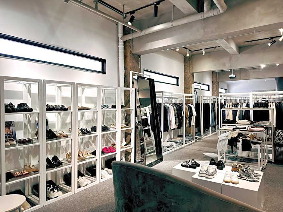 Suzhou Unique Space Design Art Hotel