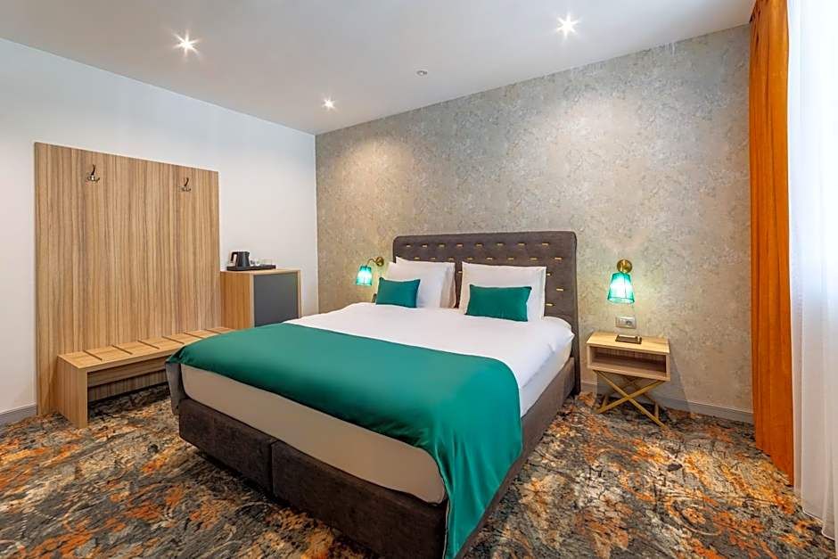 Tomis Garden Bucuresti