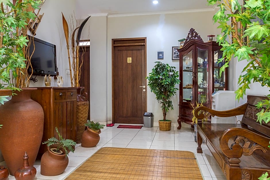 RedDoorz @ Dago Asri 3