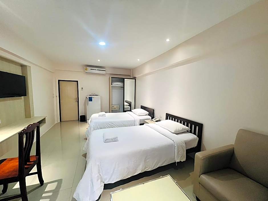 Golden House Service Apartment