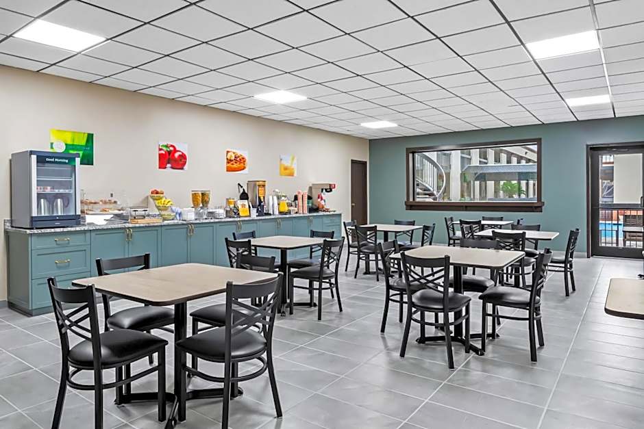 Quality Inn Harvey - New Orleans