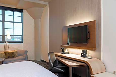 Room, 1 King Bed with Sofa bed (Mobility/Hearing Accessible, Tub) (1 King Bed and 1 Double Sofa Bed)