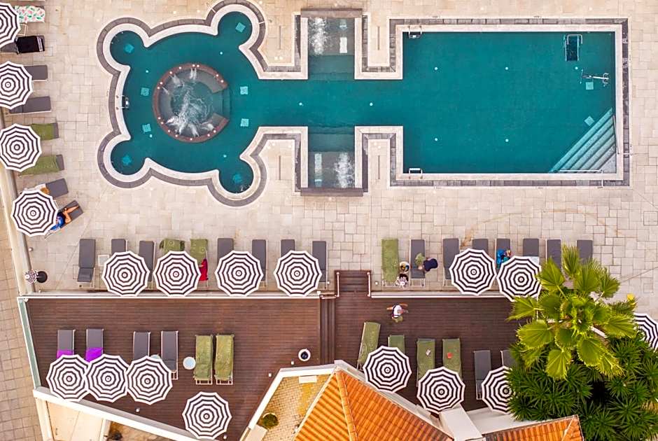 The King Jason Paphos - Designed for Adults