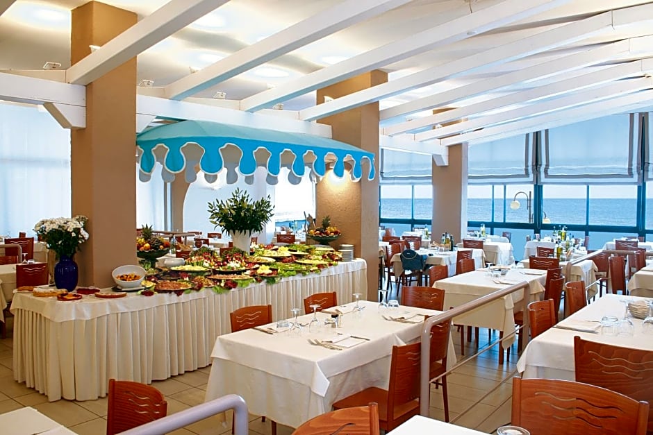 Hotel Manila