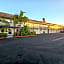 Travelodge by Wyndham Fullerton Near Anaheim