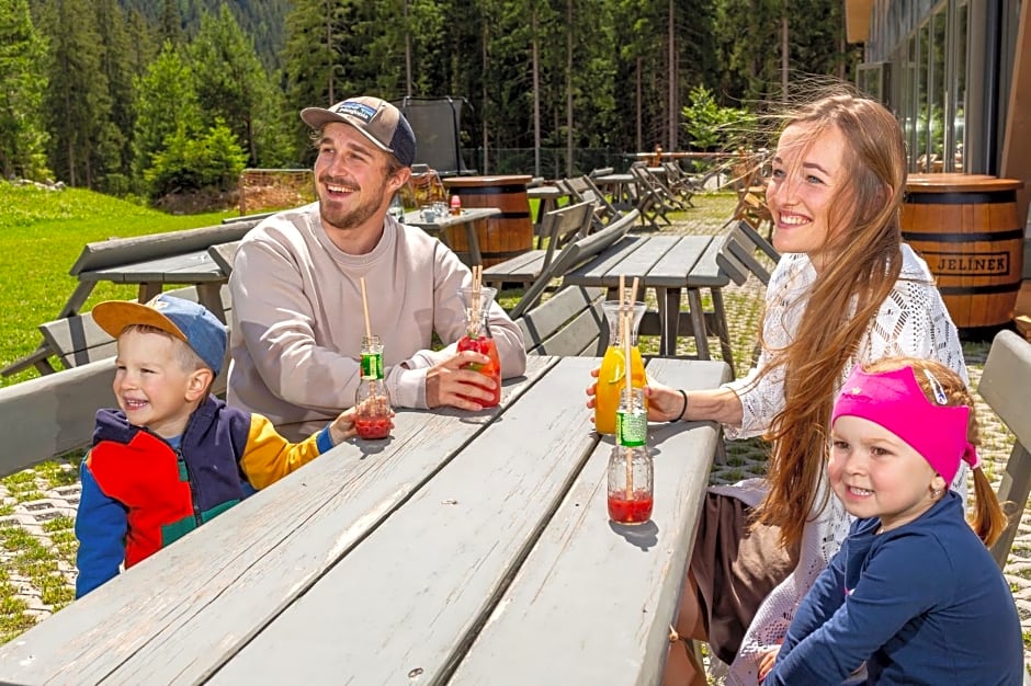 Hotel Strachan Family Jasná