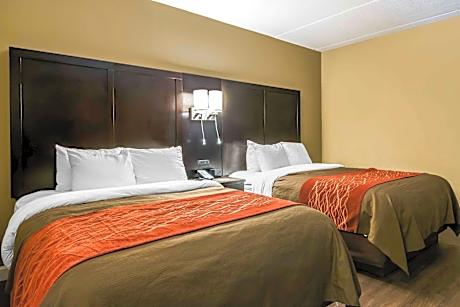 Queen Suite with Two Queen Beds and Sofa Bed