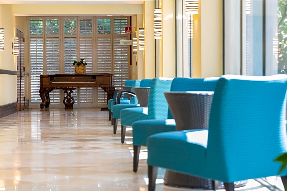 Crowne Plaza Cabana Hotel By IHG