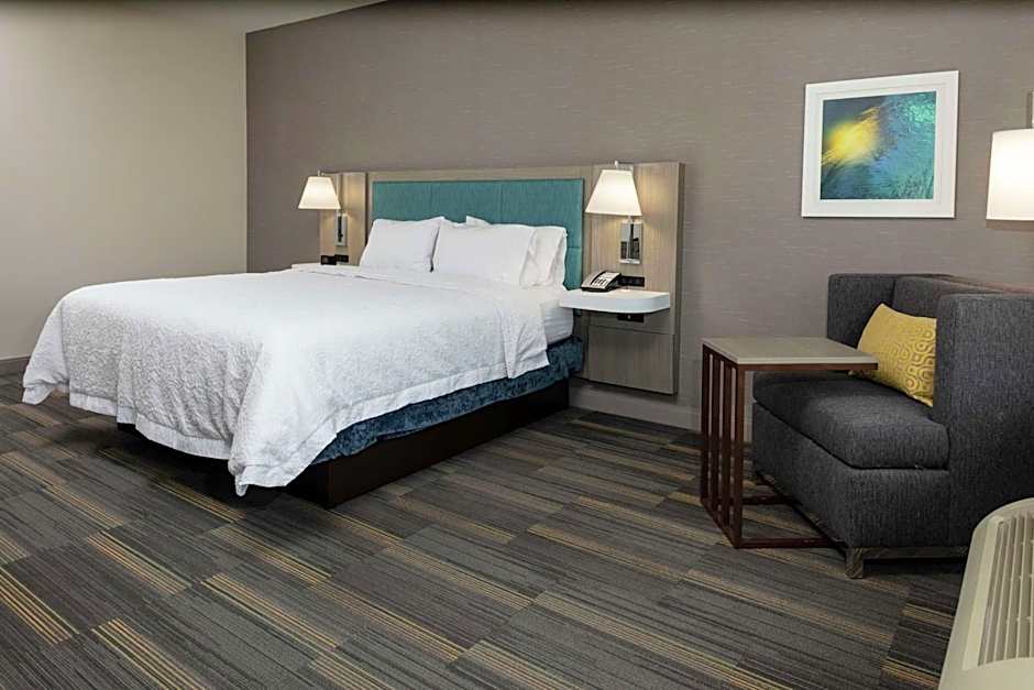 Hampton Inn By Hilton Dunedin, FL