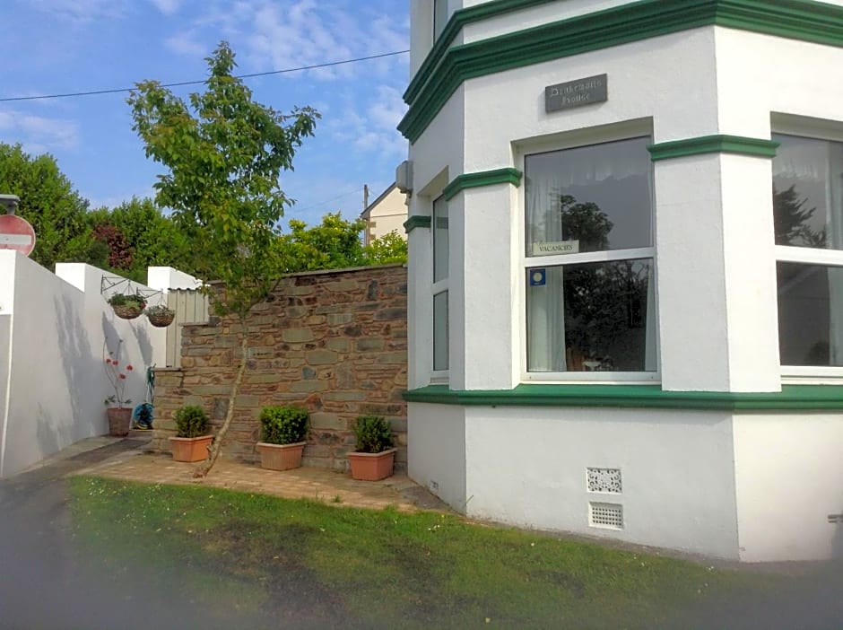 Drakewalls Bed And Breakfast