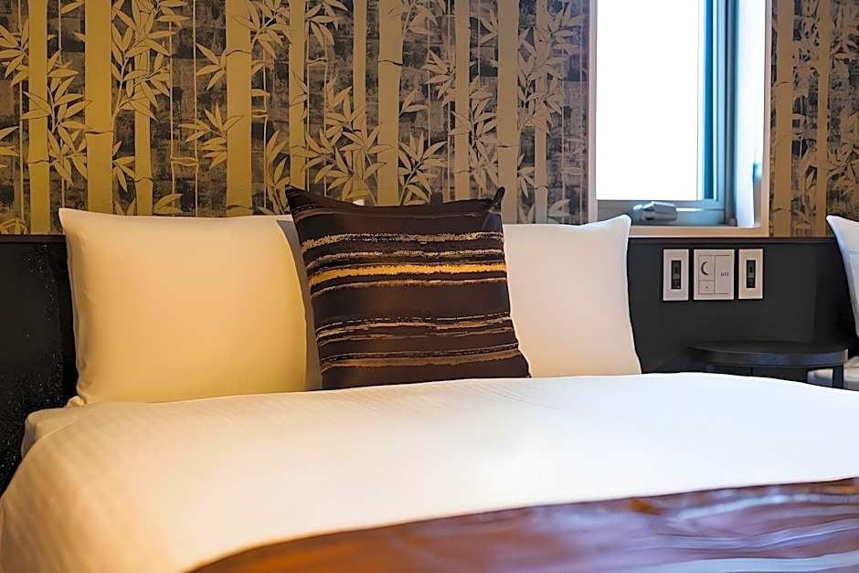 GRAND BASE Moji Nagomi