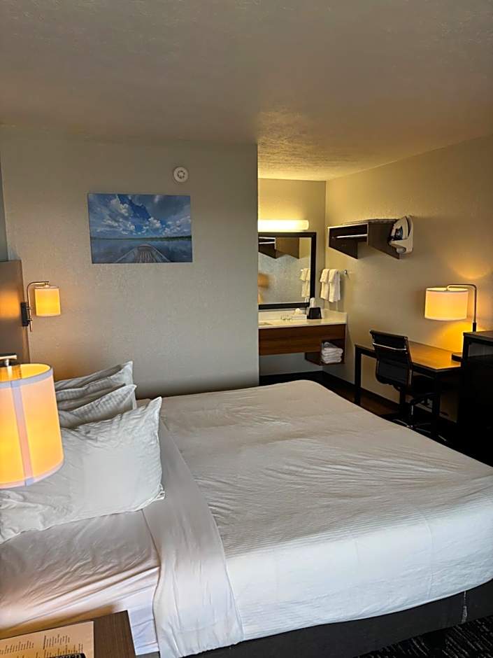 Baymont by Wyndham Petoskey