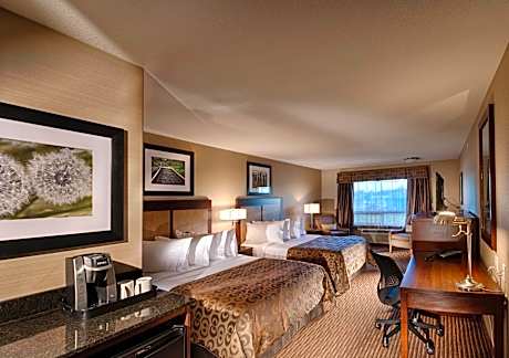 Queen Room with Two Queen Beds