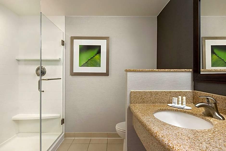 Courtyard by Marriott Greenville