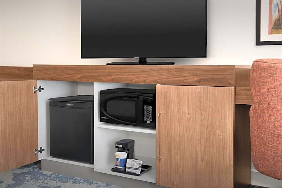 Hampton Inn By Hilton & Suites Walterboro