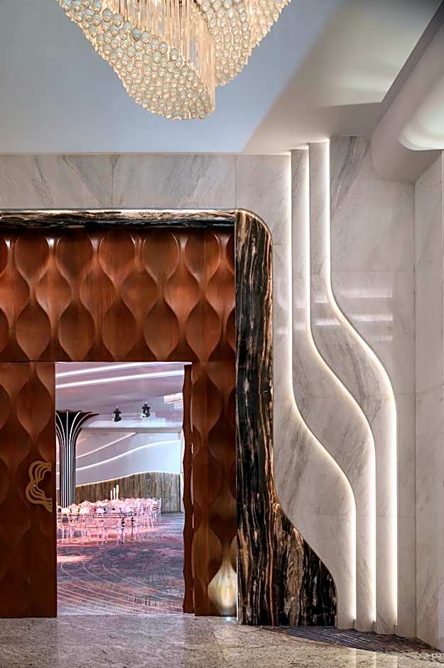 Crowne Plaza Alexandria Mirage by IHG