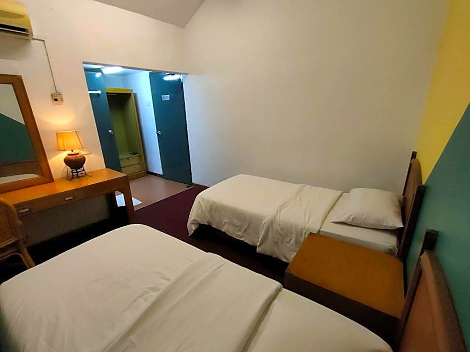 Heeren Inn – Malacca , TX