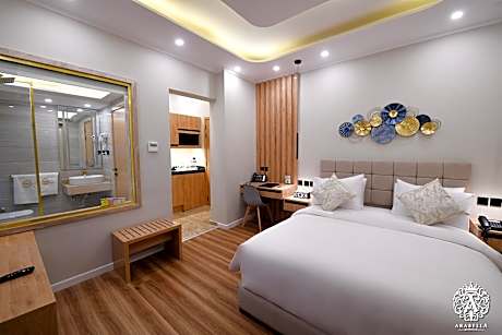 Premium Queen Room