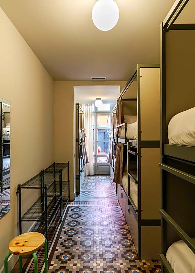 Piulet Hostel