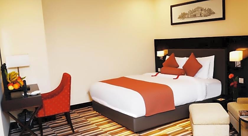 Avari Xpress Gulberg