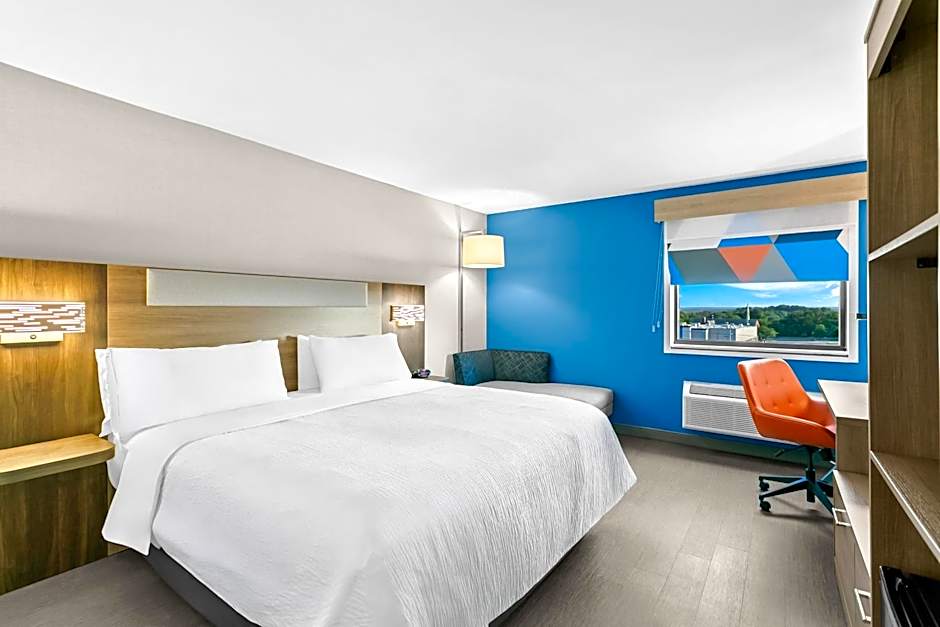 Holiday Inn Express Baltimore West - Catonsville By IHG
