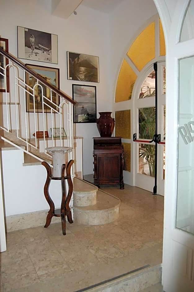 Hotel Villa Augustus