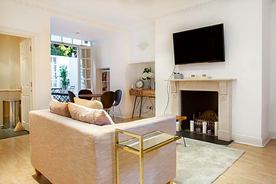 Spacious 1 bed Sloane Square