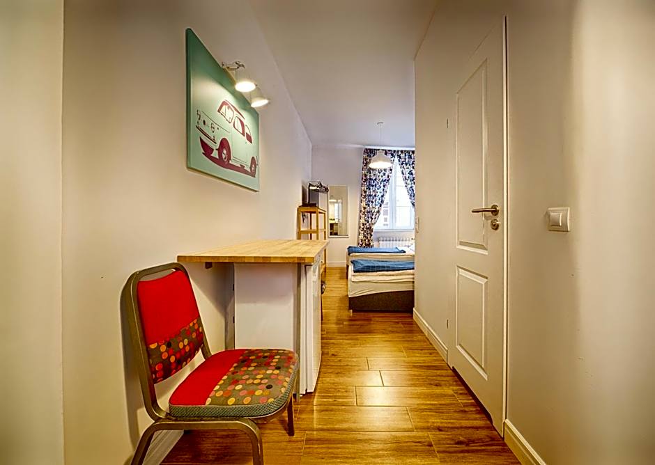 Old Town Kanonia Hostel & Apartments