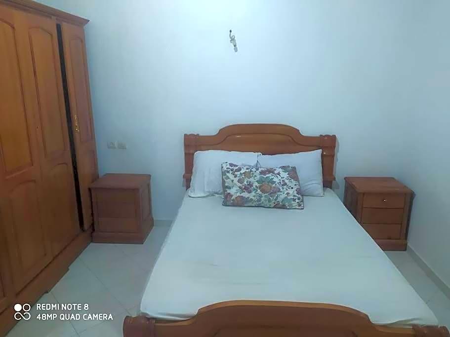 شقة مفروشة بجودة عالية و قريبة من black iris