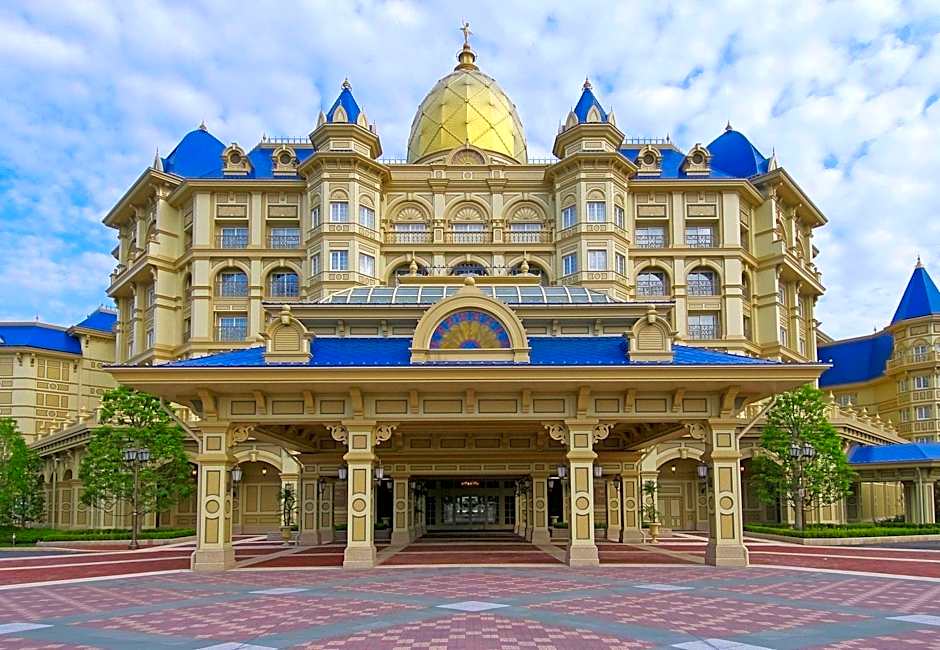 Tokyo Disneyland® Hotel